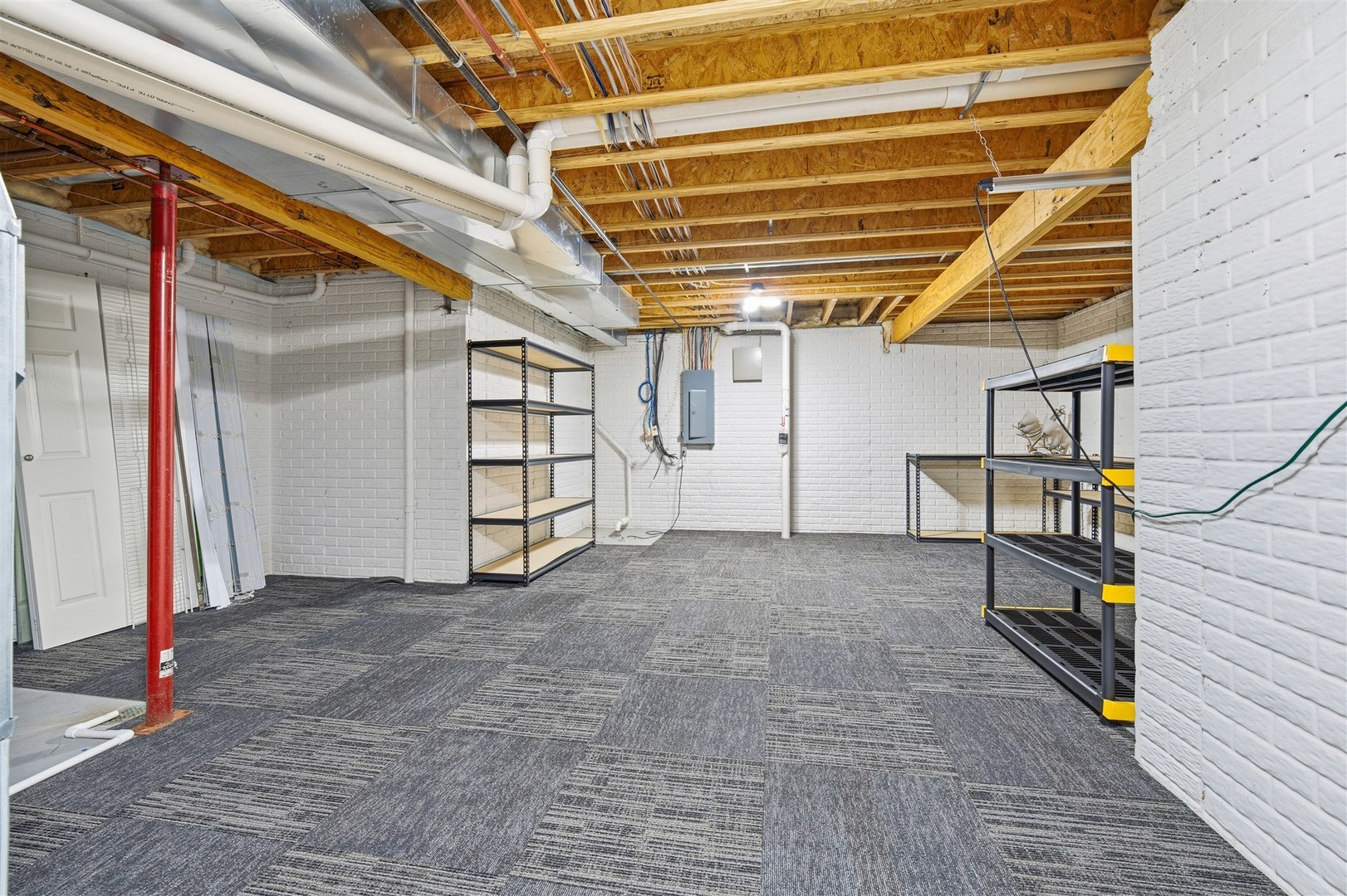 1305 Cashel Drive, Bloomington, IL 61704