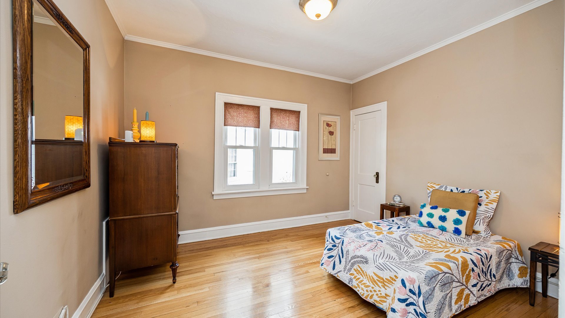 66 Dover Avenue, La Grange, IL 60525