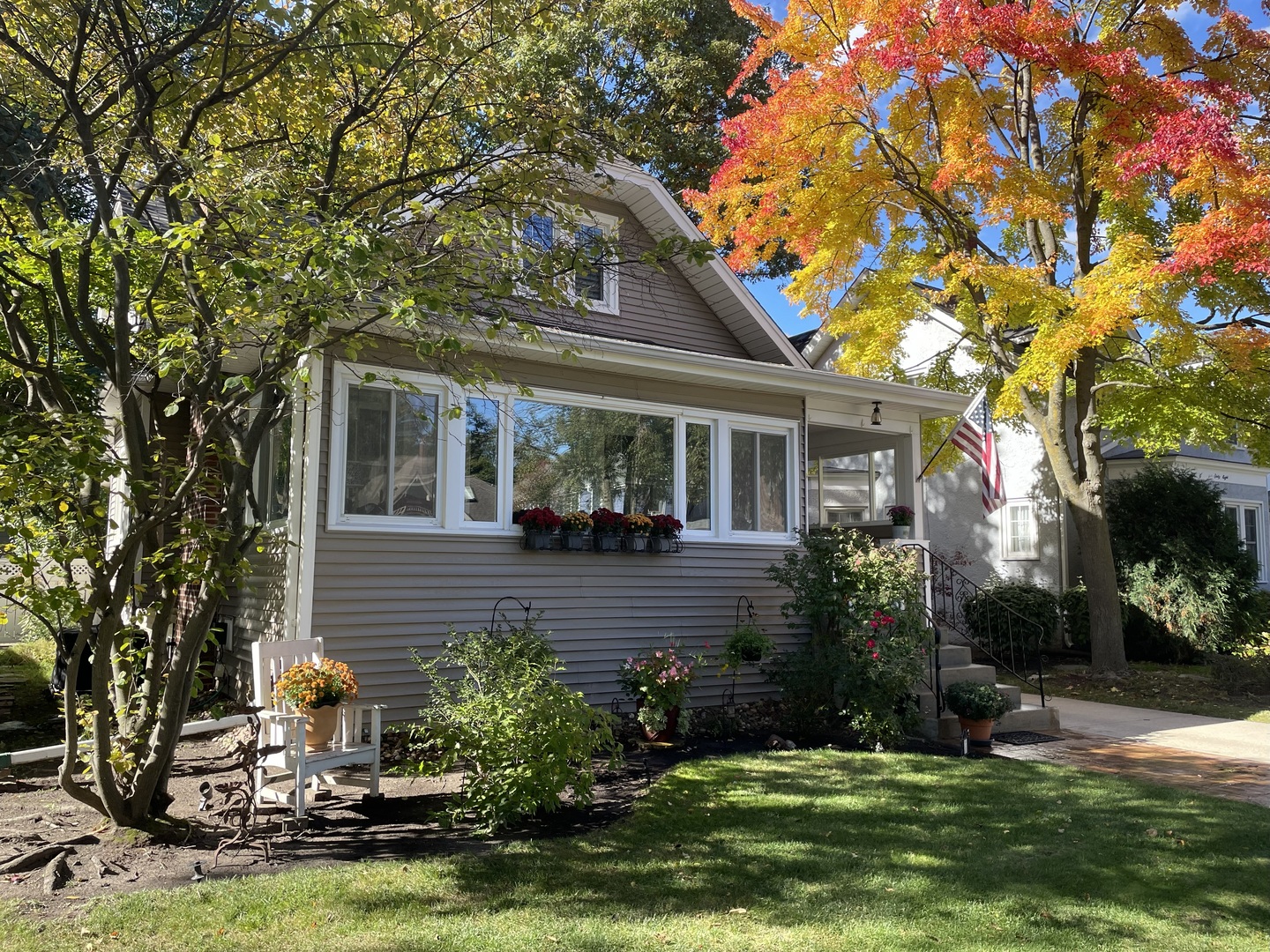 66 Dover Avenue, La Grange, IL 60525