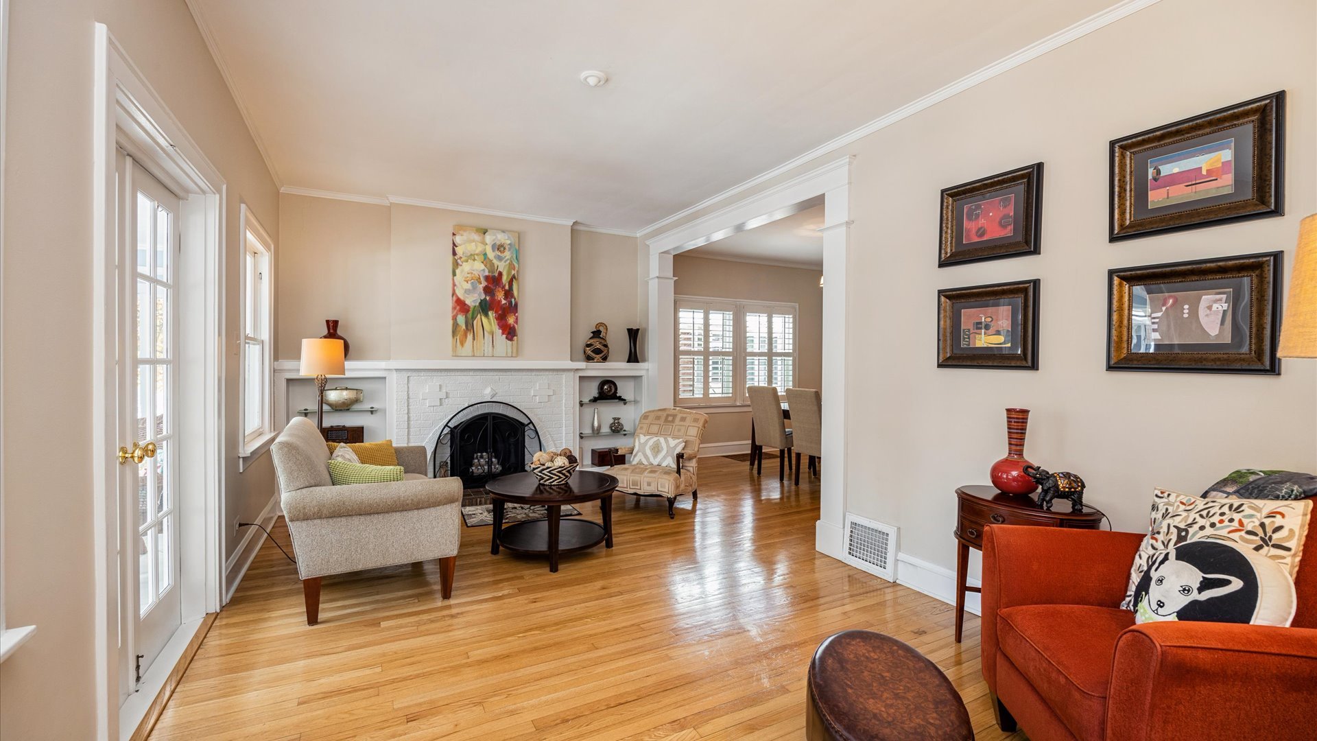 66 Dover Avenue, La Grange, IL 60525