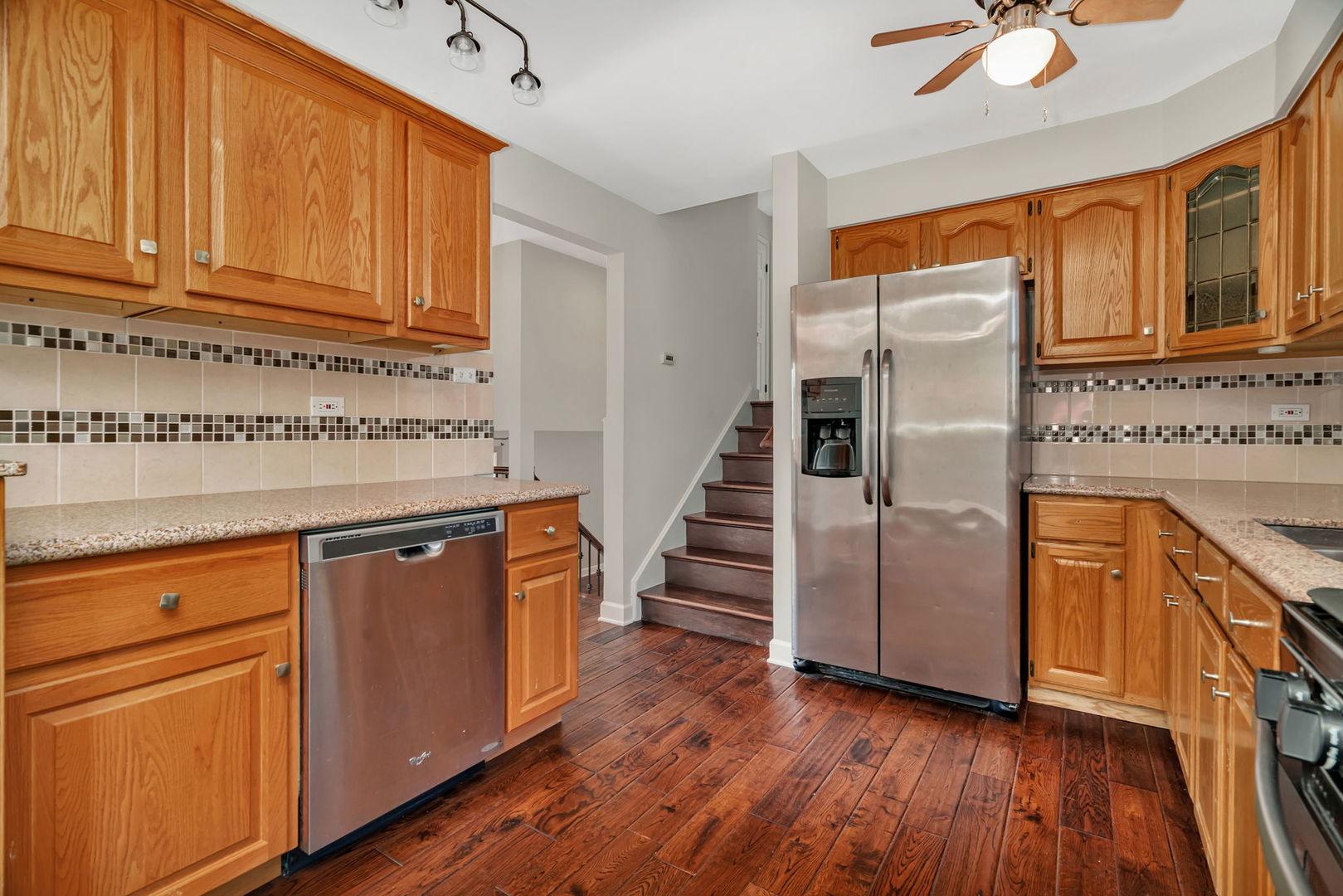 8142 W 90th Street, Hickory Hills, IL 60457