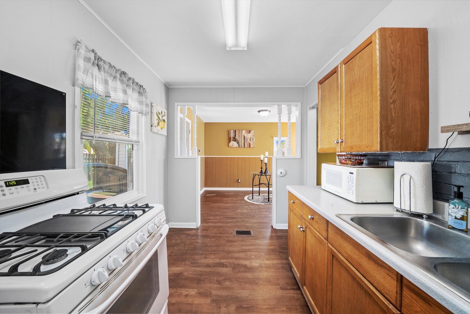 1618 Innercircle Drive, Crest Hill, IL 60403