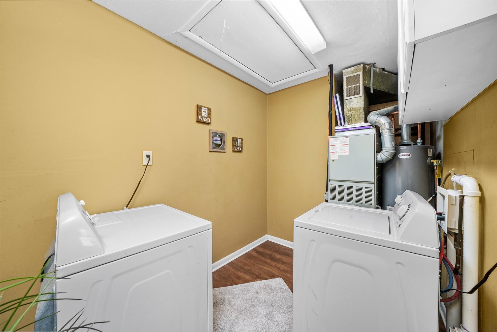 1618 Innercircle Drive, Crest Hill, IL 60403