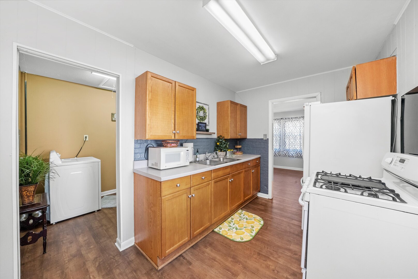 1618 Innercircle Drive, Crest Hill, IL 60403