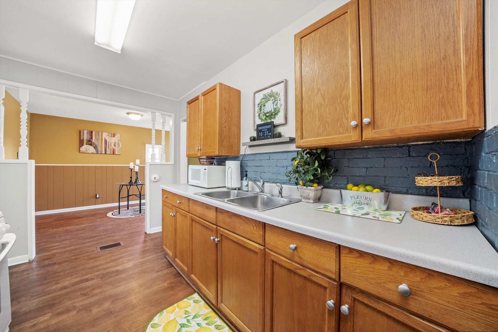 1618 Innercircle Drive, Crest Hill, IL 60403