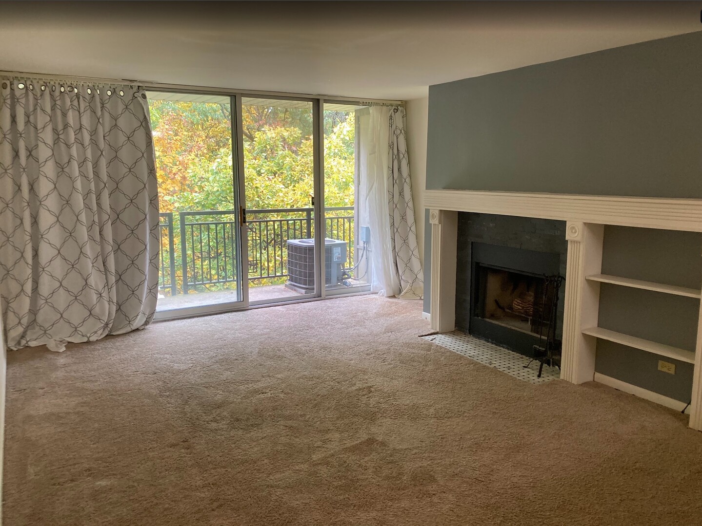 1811 Four Lakes Avenue #4E, Lisle, IL 60532