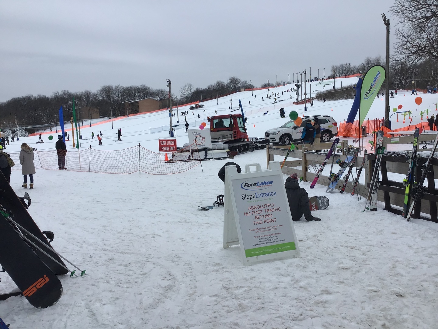 1811 Four Lakes Avenue #4E, Lisle, IL 60532