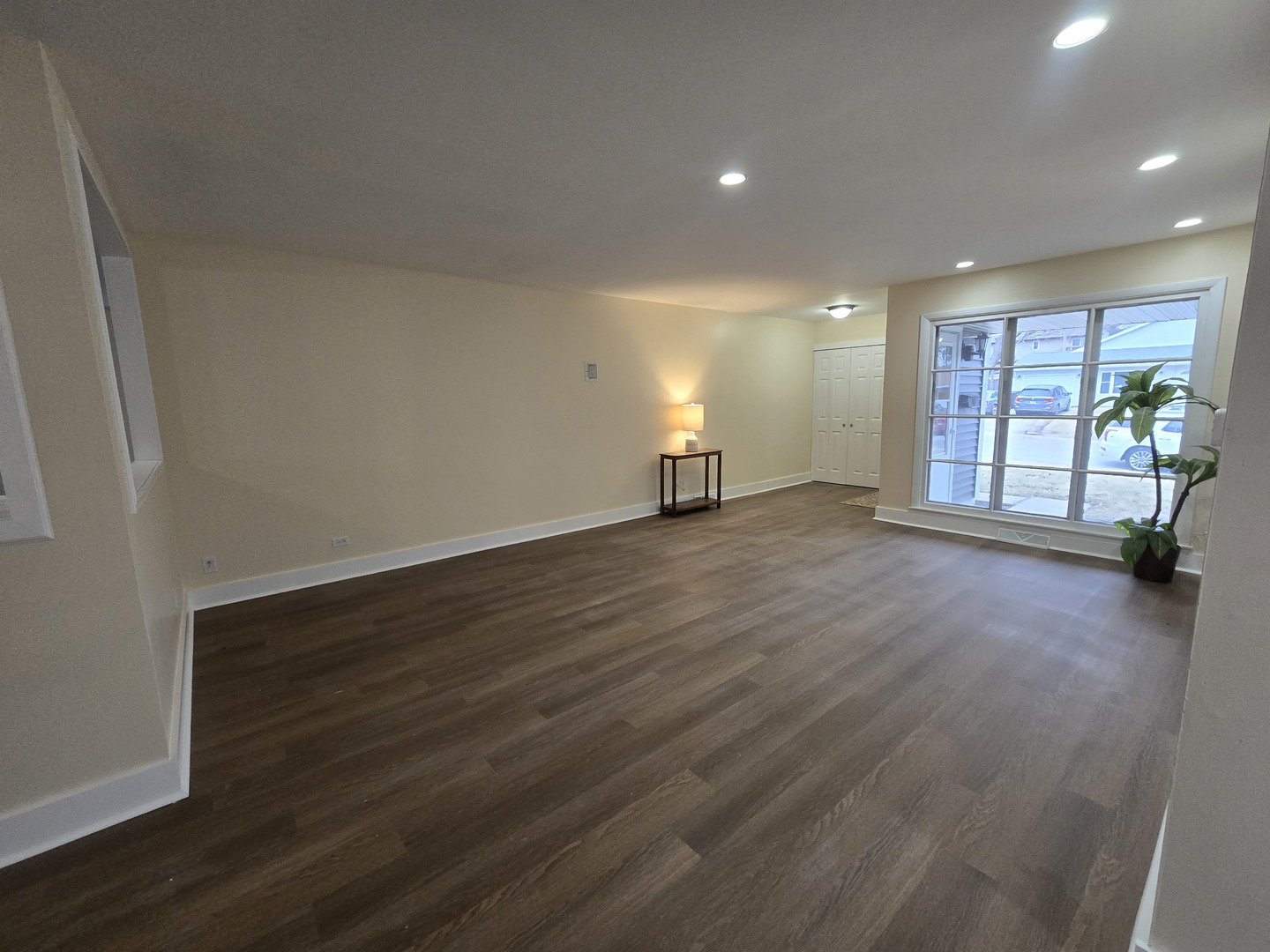 15208 Highland Avenue, Orland Park, IL 60462