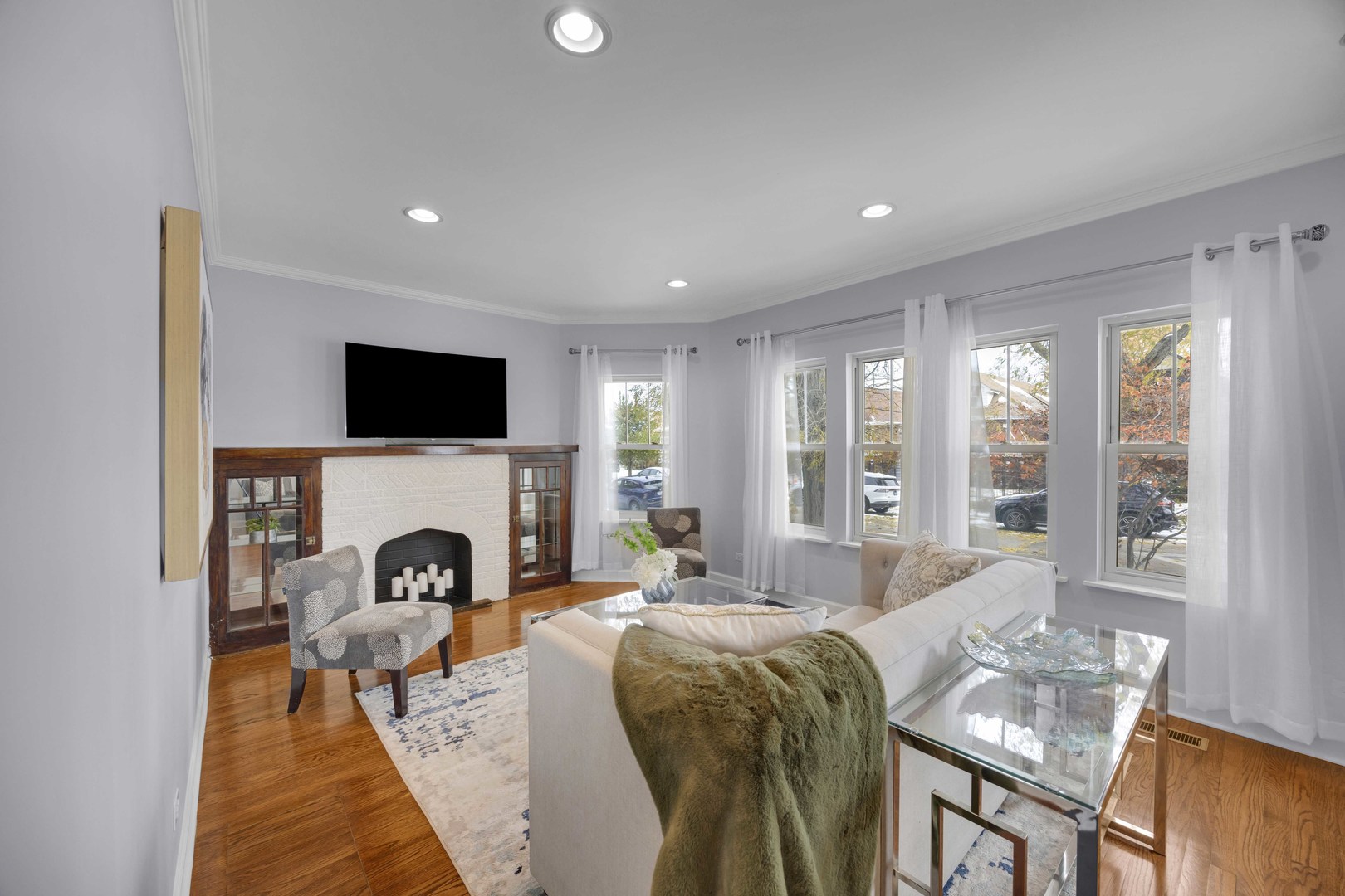 8040 S Harvard Avenue, Chicago, IL 60620