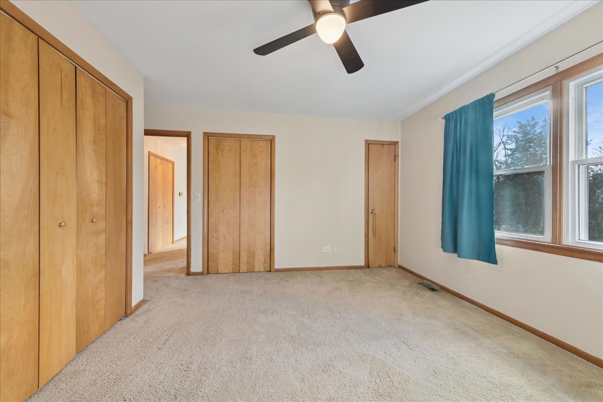 23565 N Park Road, Lake Zurich, IL 60047