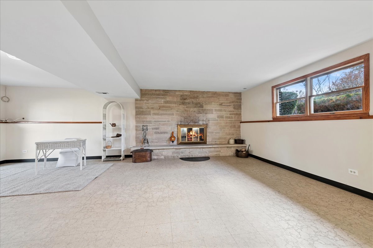 23565 N Park Road, Lake Zurich, IL 60047