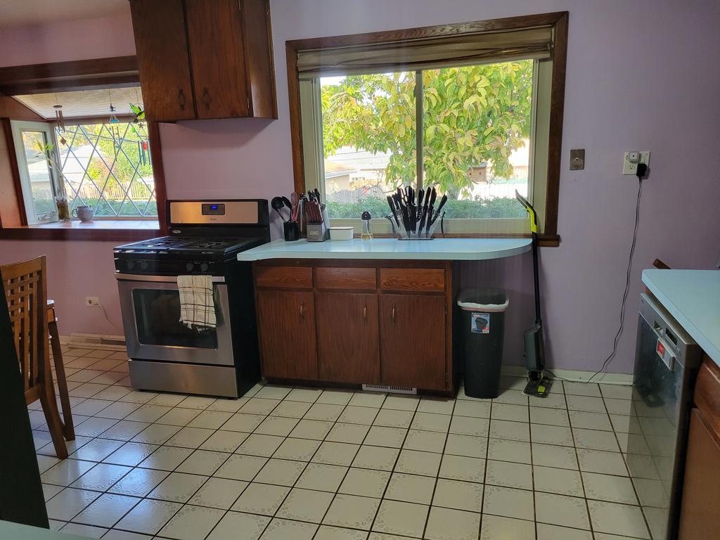 10657 Laramie Avenue, Oak Lawn, IL 60453