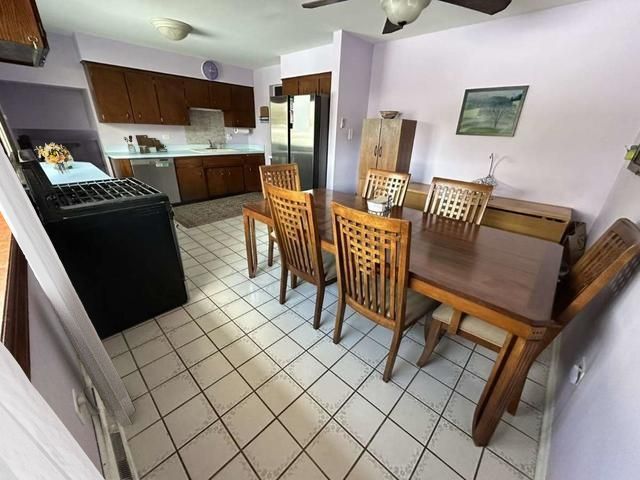 10657 Laramie Avenue, Oak Lawn, IL 60453