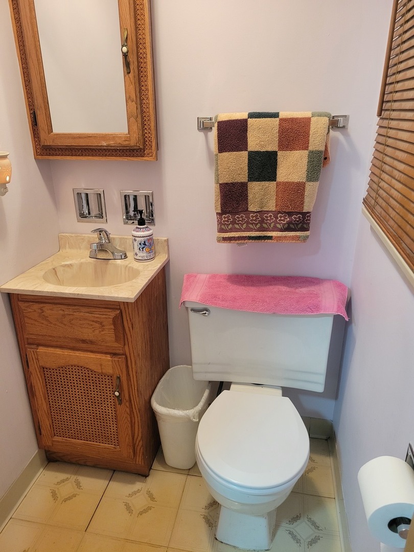 10657 Laramie Avenue, Oak Lawn, IL 60453