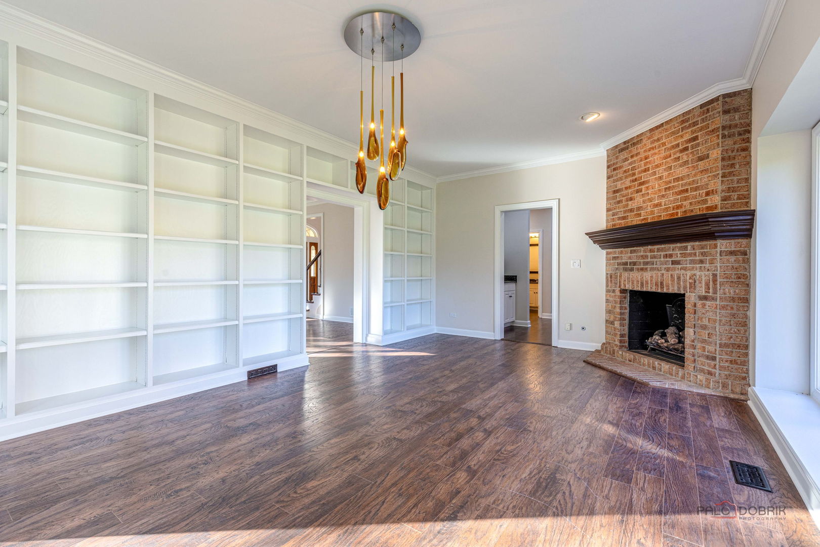 12 RIDERWOOD Road, North Barrington, IL 60010