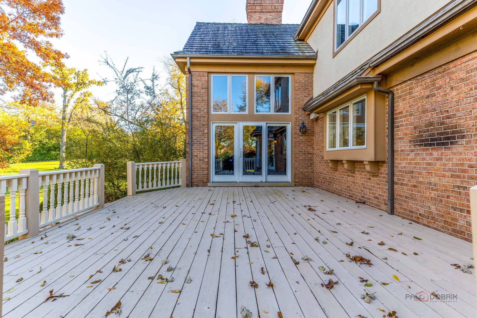 12 RIDERWOOD Road, North Barrington, IL 60010