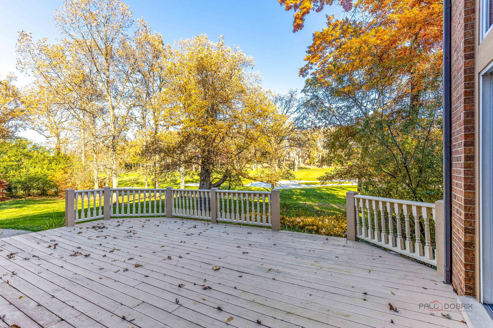 12 RIDERWOOD Road, North Barrington, IL 60010