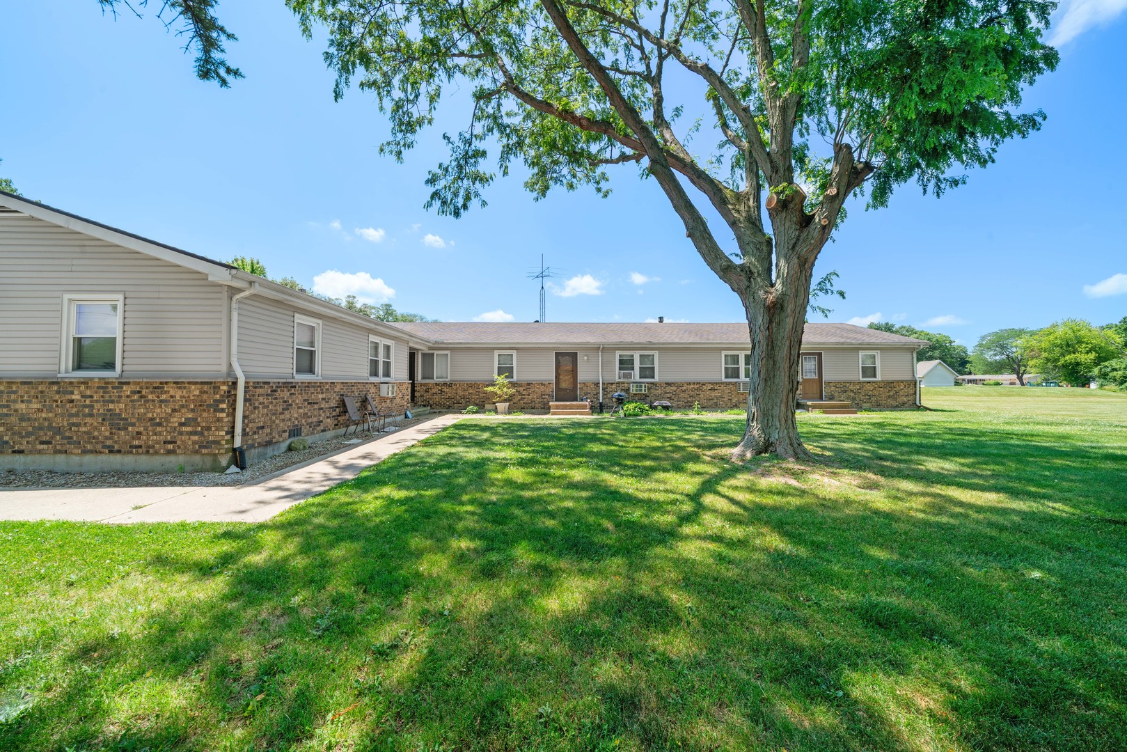 1610 Suydam Road, Sandwich, IL 60548