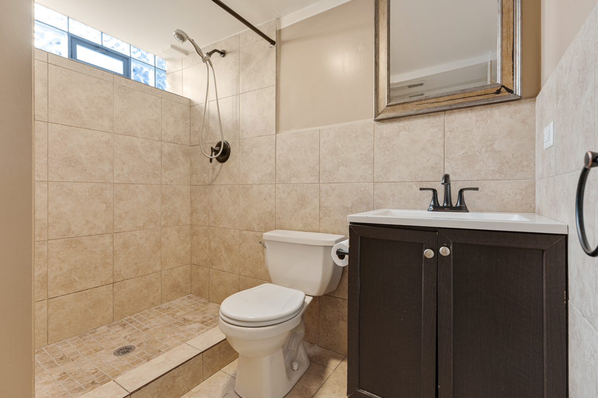 4928 N OVERHILL Avenue, Norridge, IL 60706