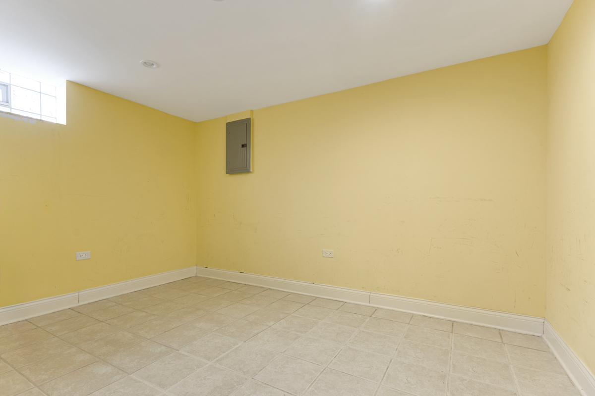 4928 N OVERHILL Avenue, Norridge, IL 60706