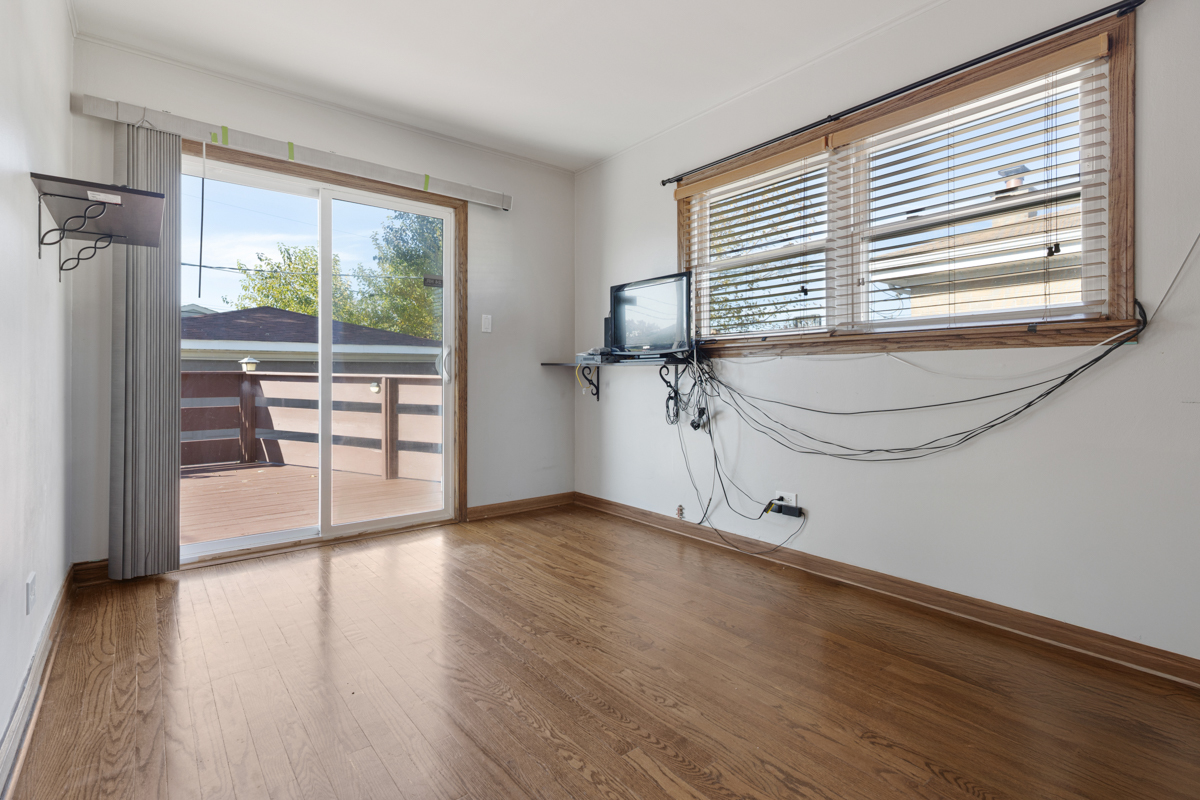 4928 N OVERHILL Avenue, Norridge, IL 60706