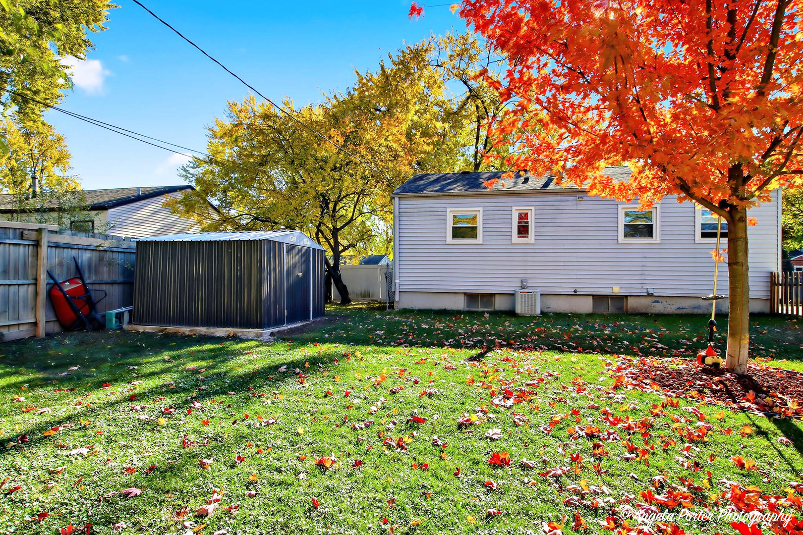 1612 WHITNEY Street, Waukegan, IL 60087