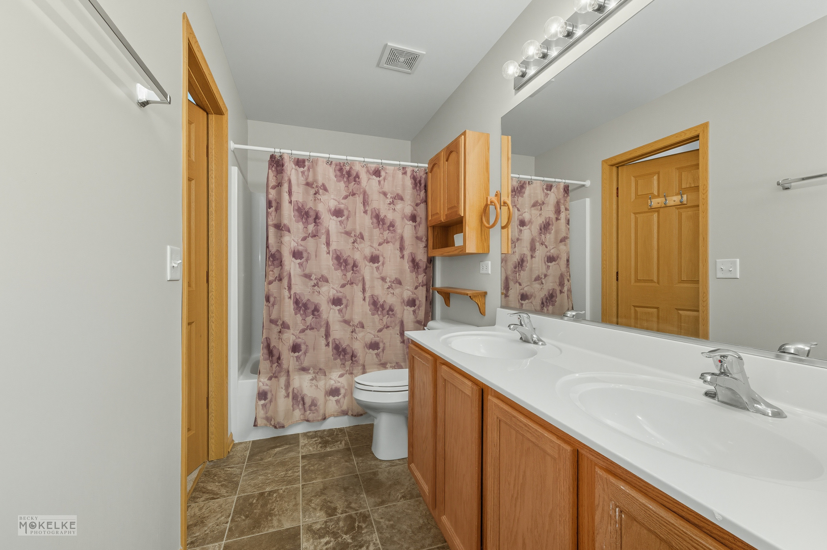 2804 Turnberry Drive, Ottawa, IL 61350