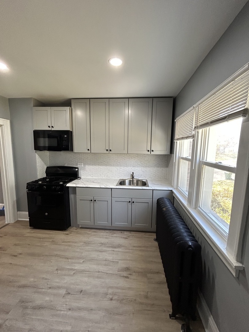 419 CAMPBELL Street, Joliet, IL 60435