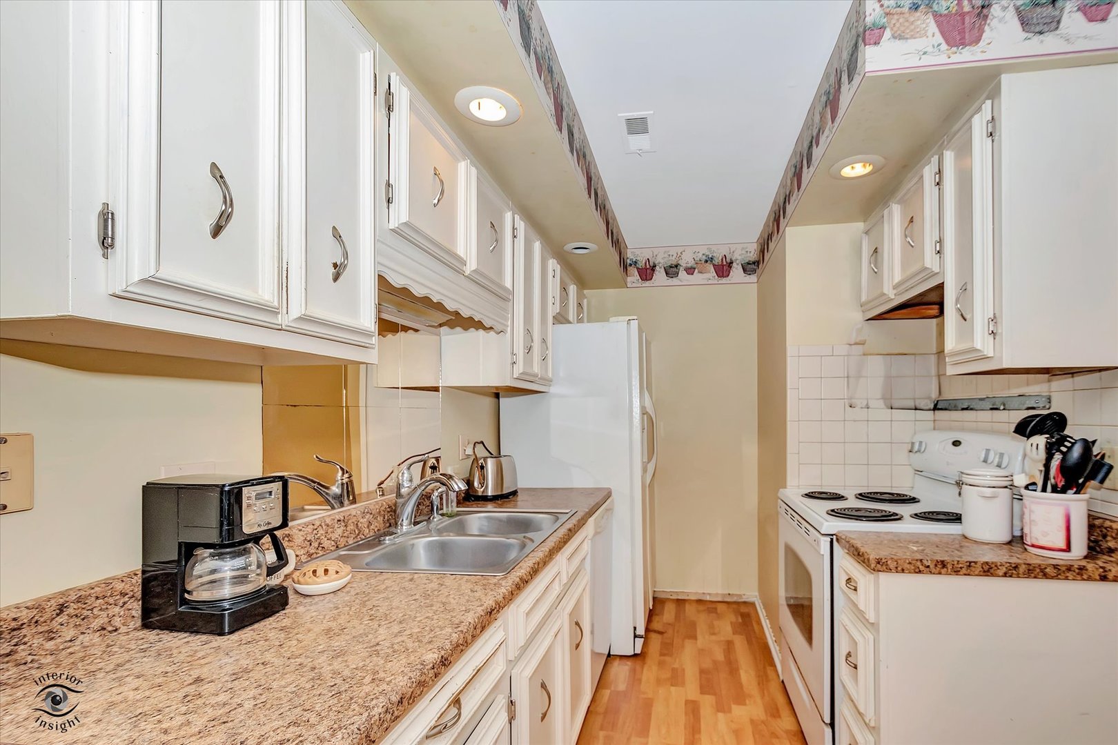 119 Garden Drive, Montgomery, IL 60538