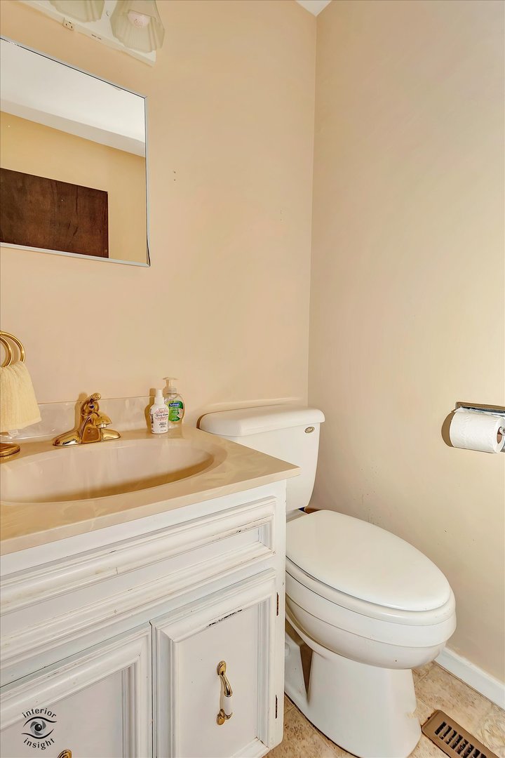 119 Garden Drive, Montgomery, IL 60538