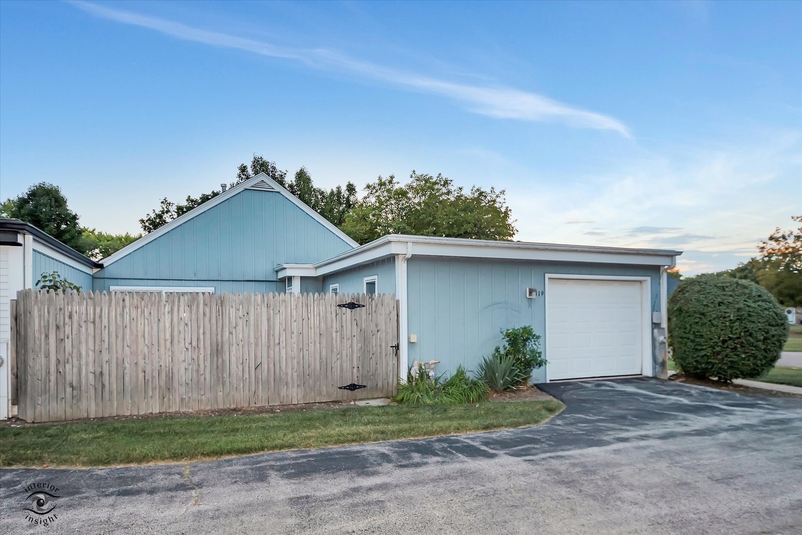 119 Garden Drive, Montgomery, IL 60538