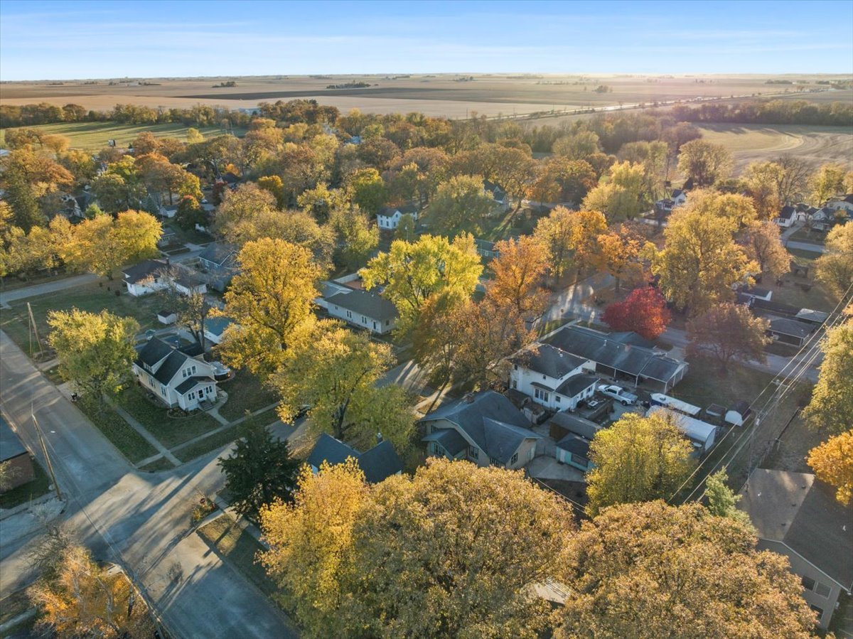 209 W Martin Street, Forrest, IL 61741