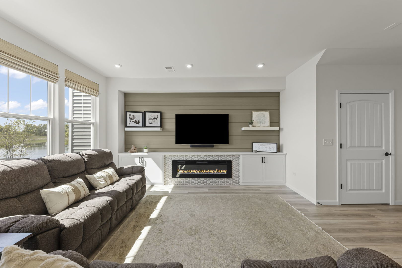 2267 Ryegrass Lane, Bolingbrook, IL 60490