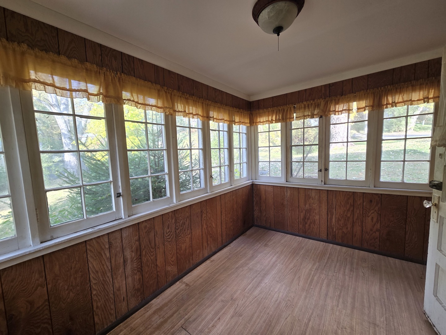 35397 N 1st Avenue, Ingleside, IL 60041