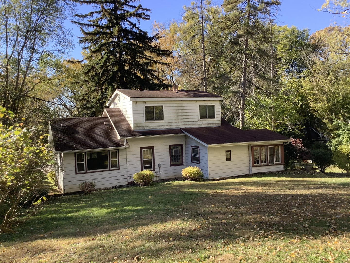 35397 N 1st Avenue, Ingleside, IL 60041