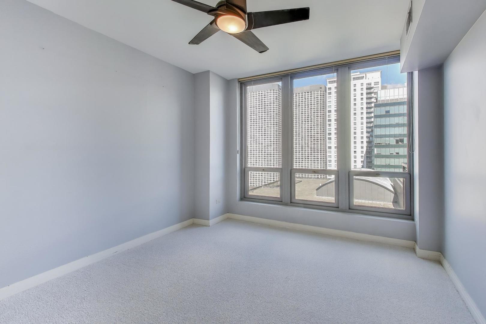 565 W Quincy Street #1603, Chicago, IL 60661