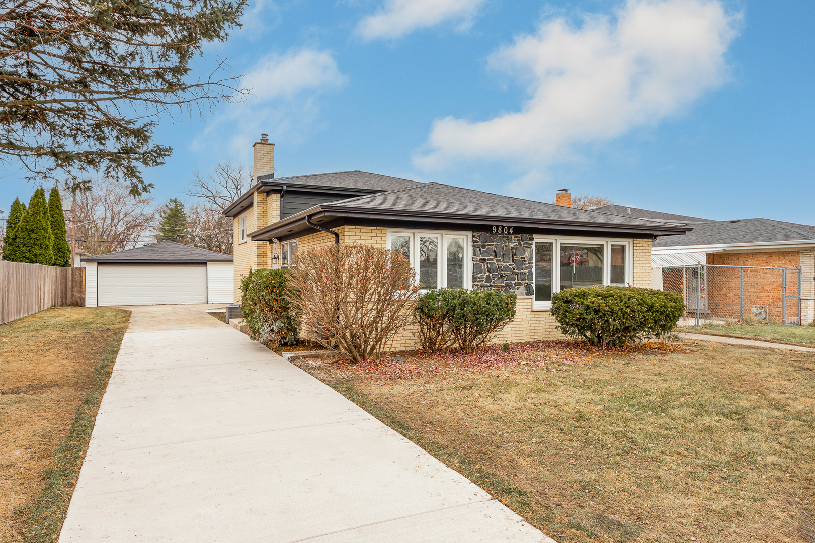 9804 Massasoit Avenue, Oak Lawn, IL 60453