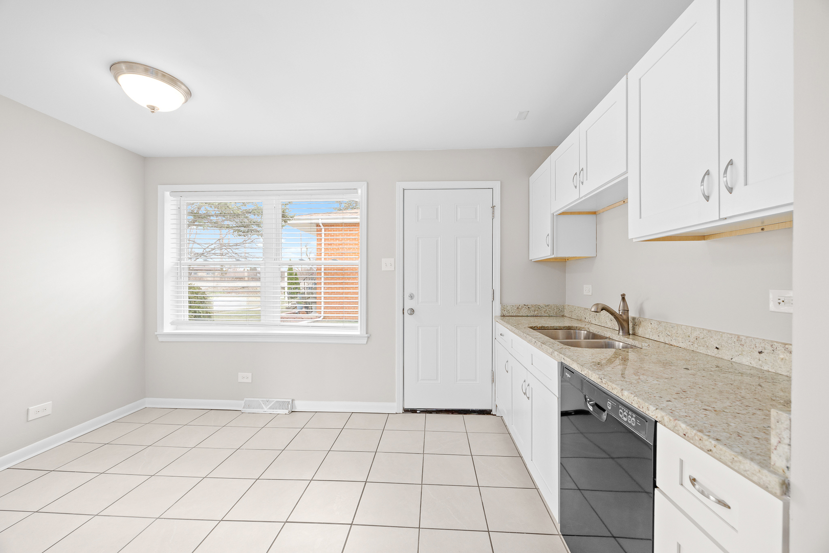 9804 Massasoit Avenue, Oak Lawn, IL 60453