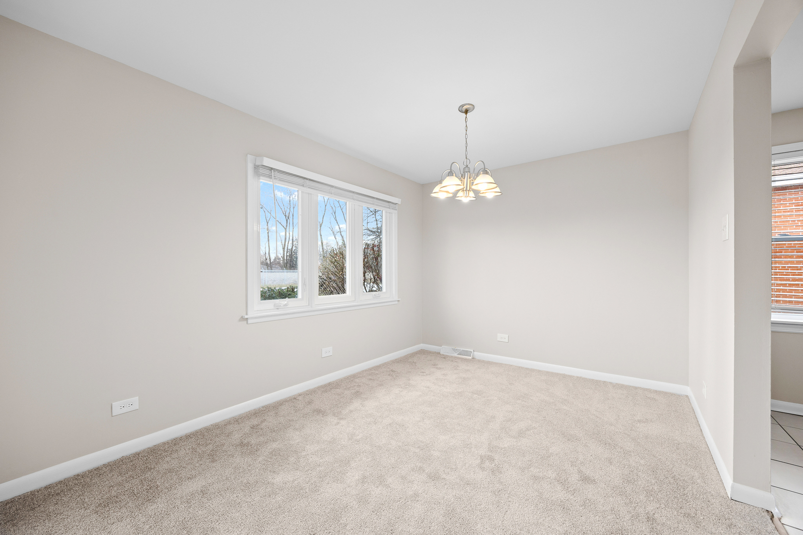 9804 Massasoit Avenue, Oak Lawn, IL 60453