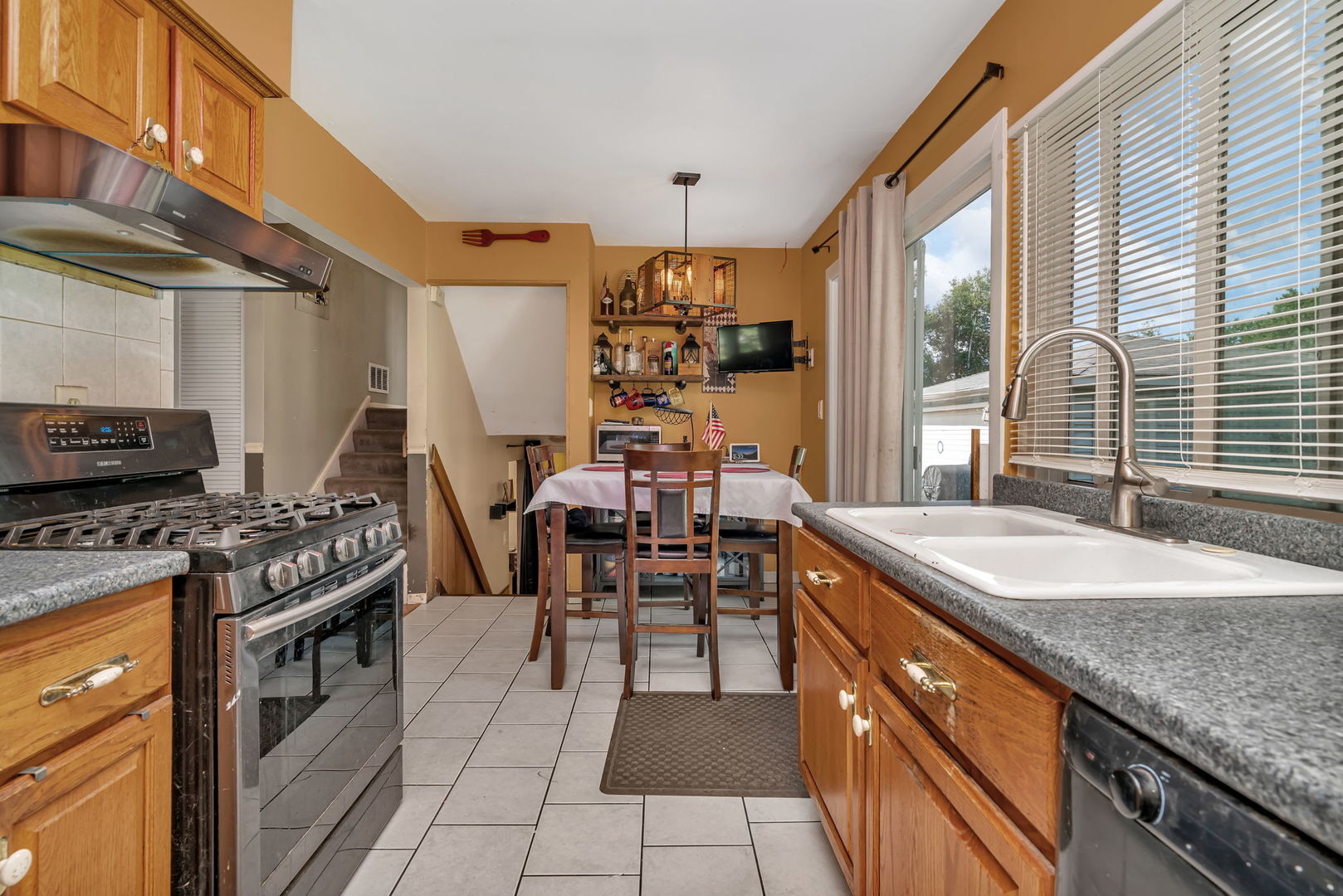 117 Galewood Drive, Bolingbrook, IL 60440