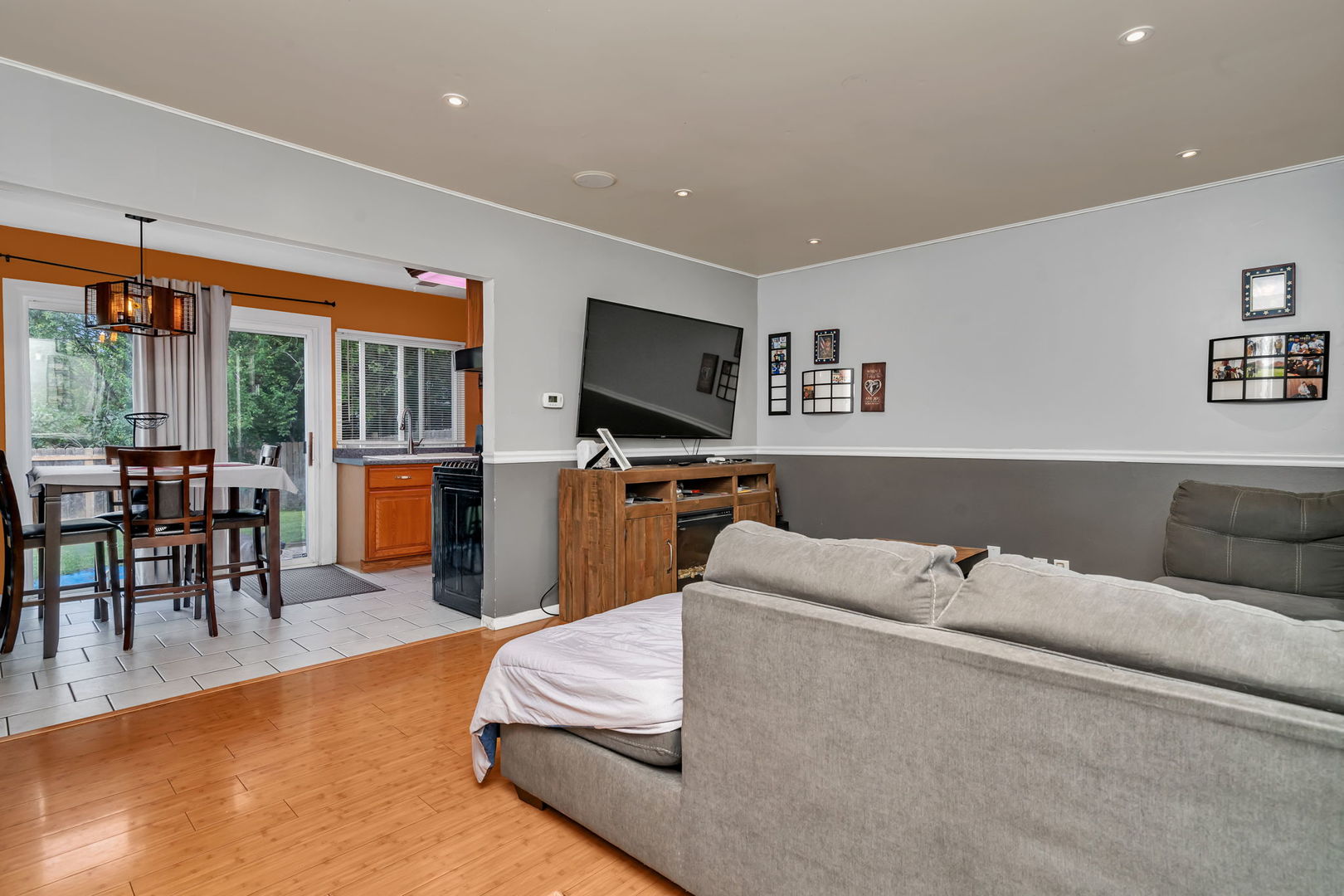 117 Galewood Drive, Bolingbrook, IL 60440