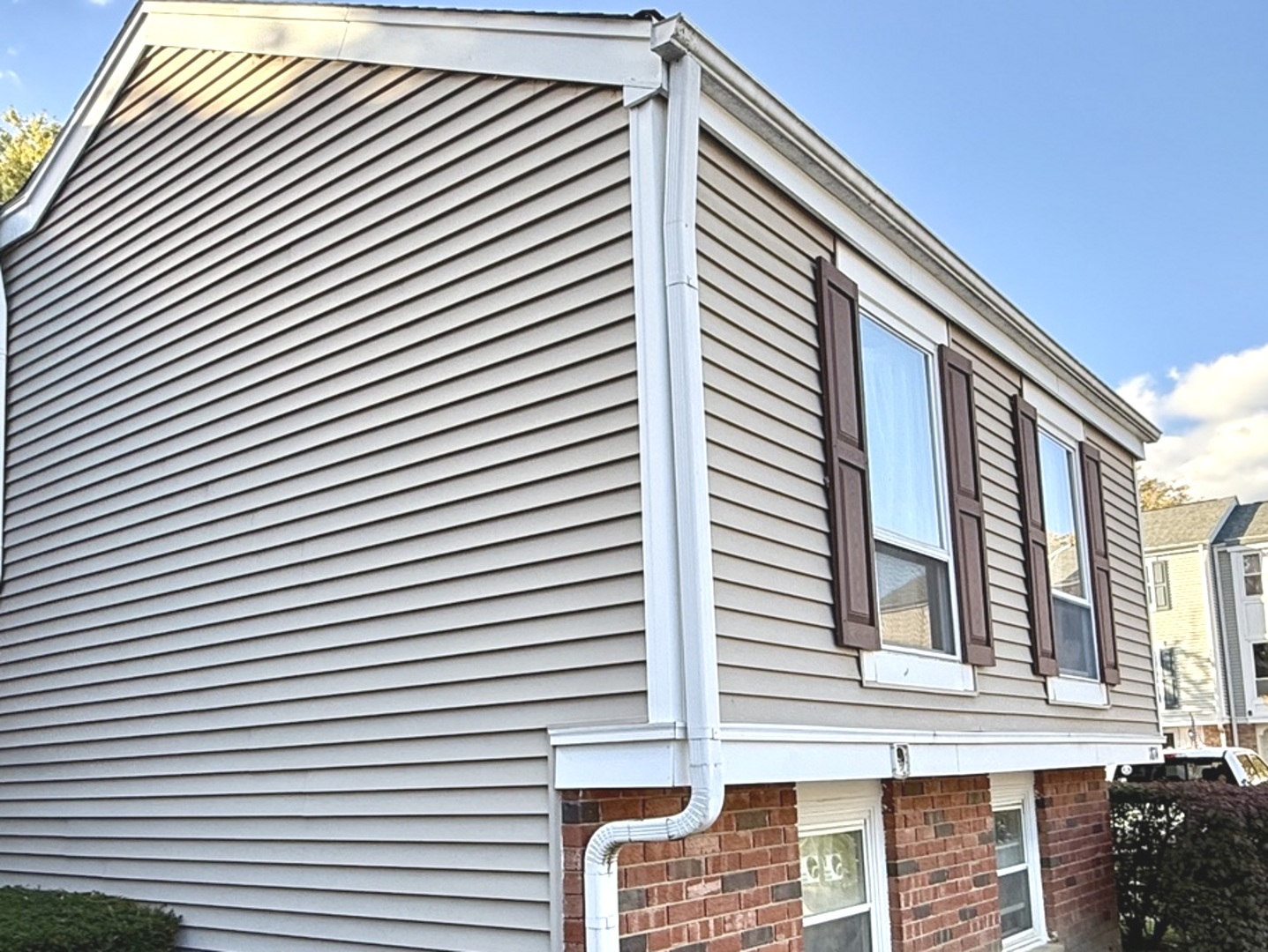 1874 Wellington Place #1874, Hoffman Estates, IL 60169