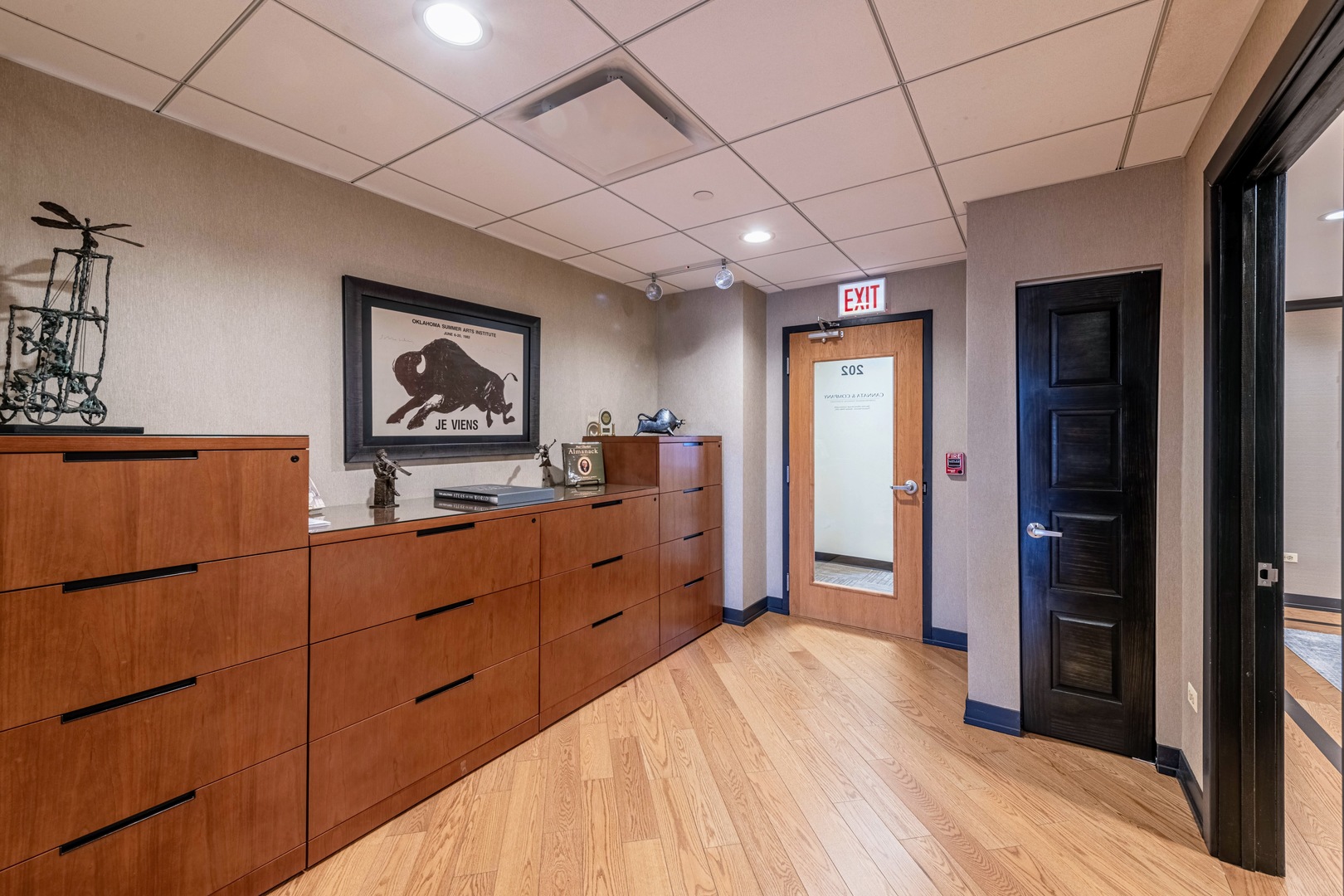 25 E Main Street #202, Roselle, IL 60172