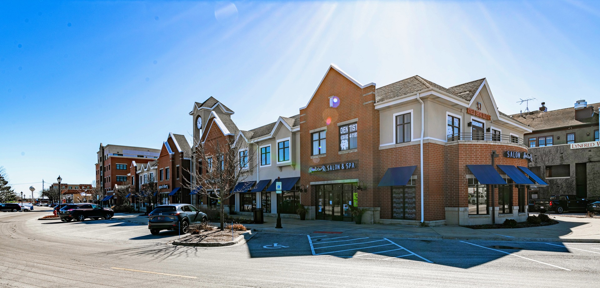 25 E Main Street #202, Roselle, IL 60172