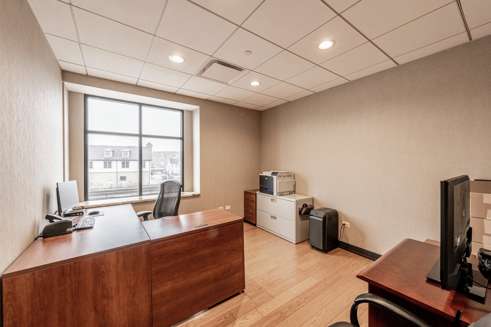 25 E Main Street #202, Roselle, IL 60172