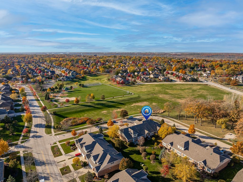 1343 Camelot Lane, Lemont, IL 60439