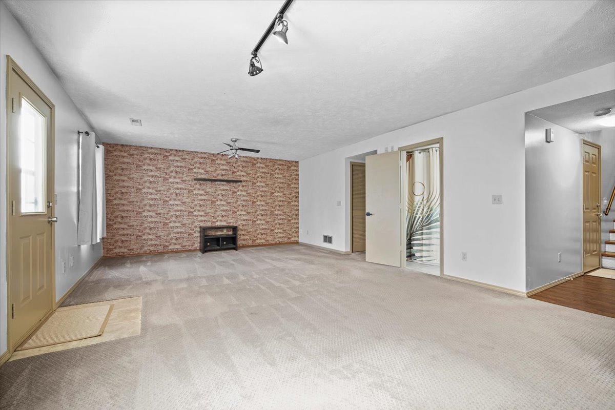 2719 Arrowhead Drive #0, Bloomington, IL 61704