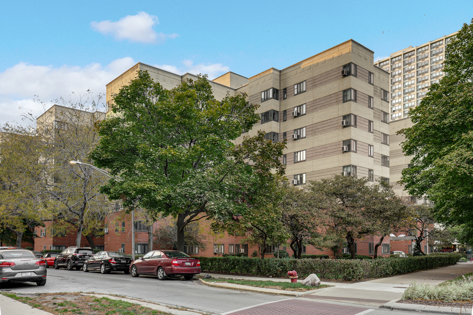 5052 N Marine Drive #C6, Chicago, IL 60640