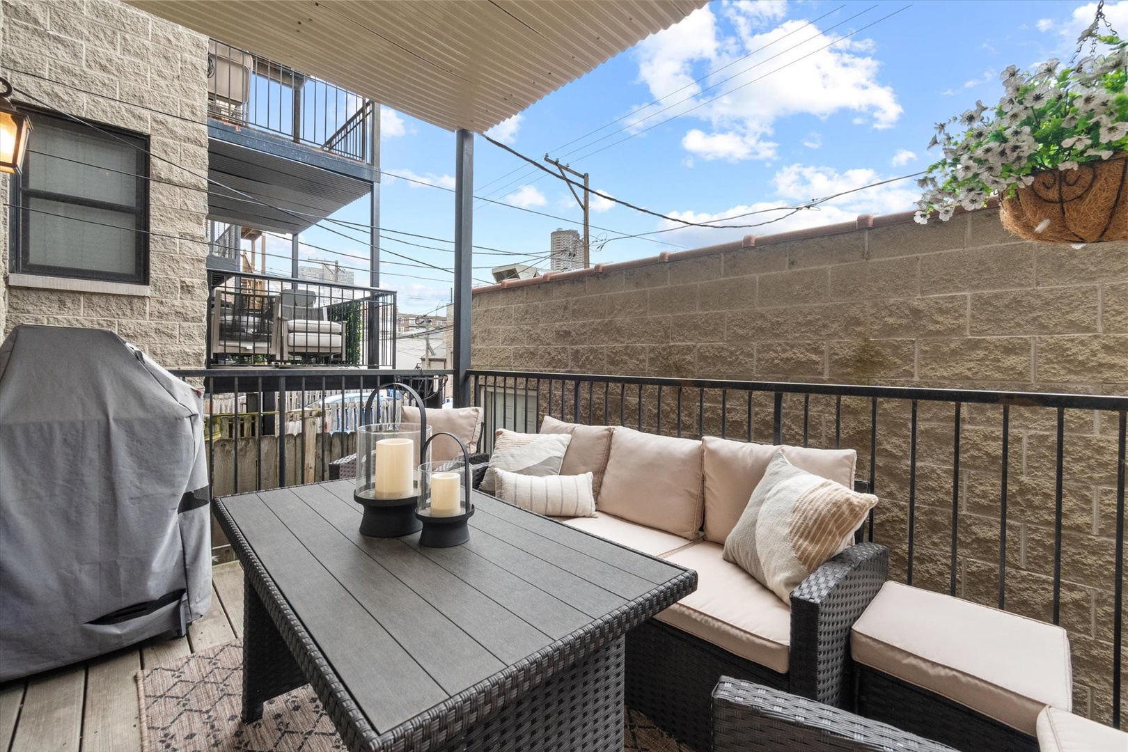 3531 N Reta Avenue #1, Chicago, IL 60657