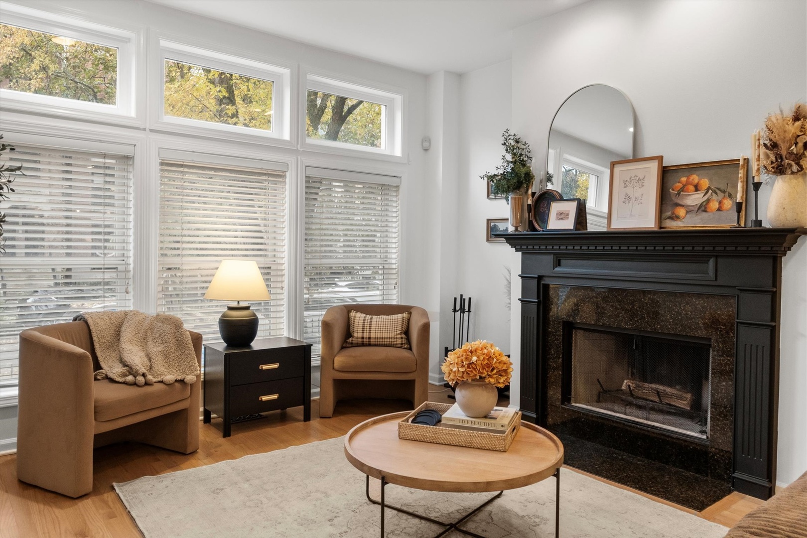 3531 N Reta Avenue #1, Chicago, IL 60657